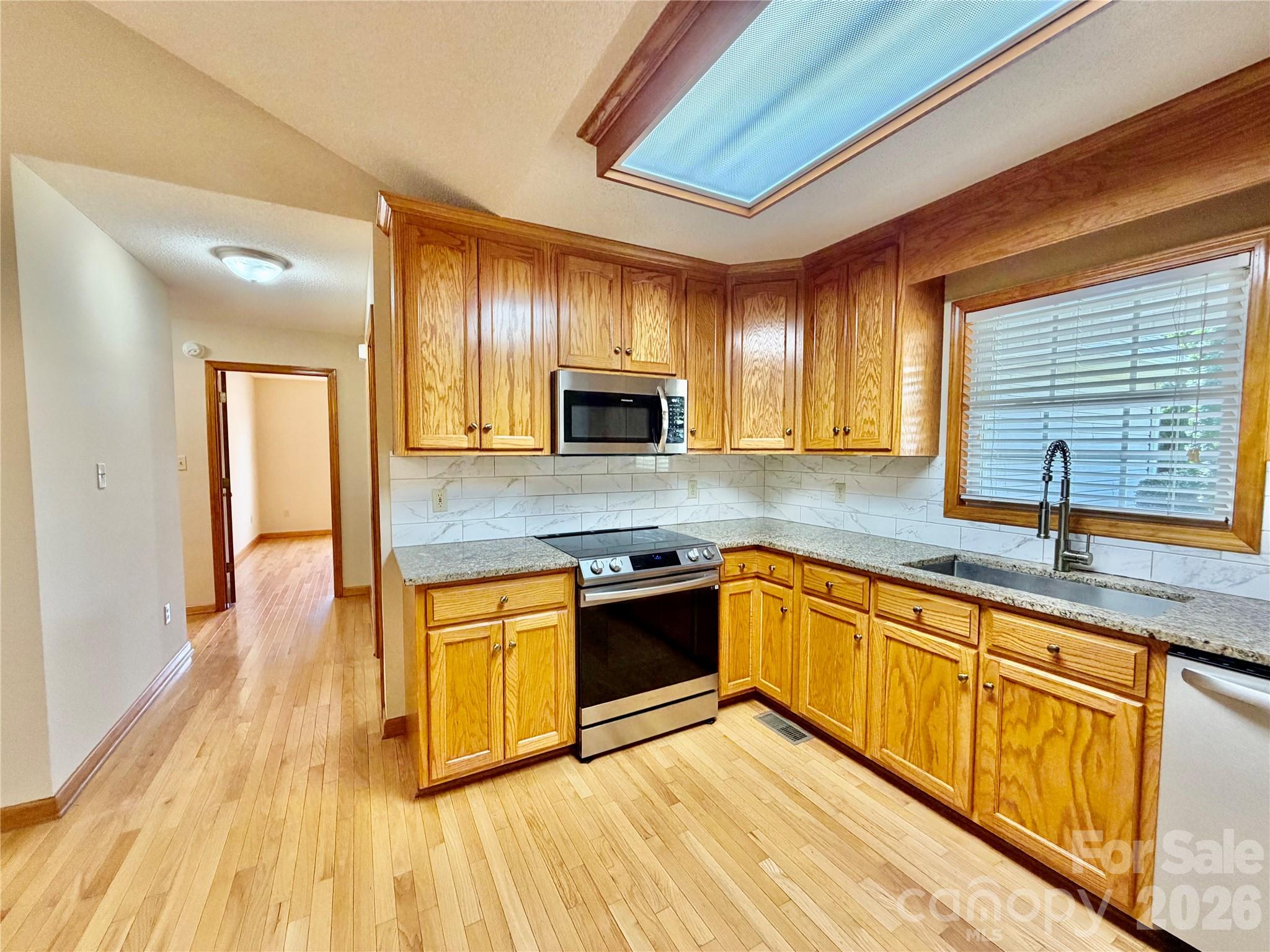 1070 Lucky Lane — Salisbury
