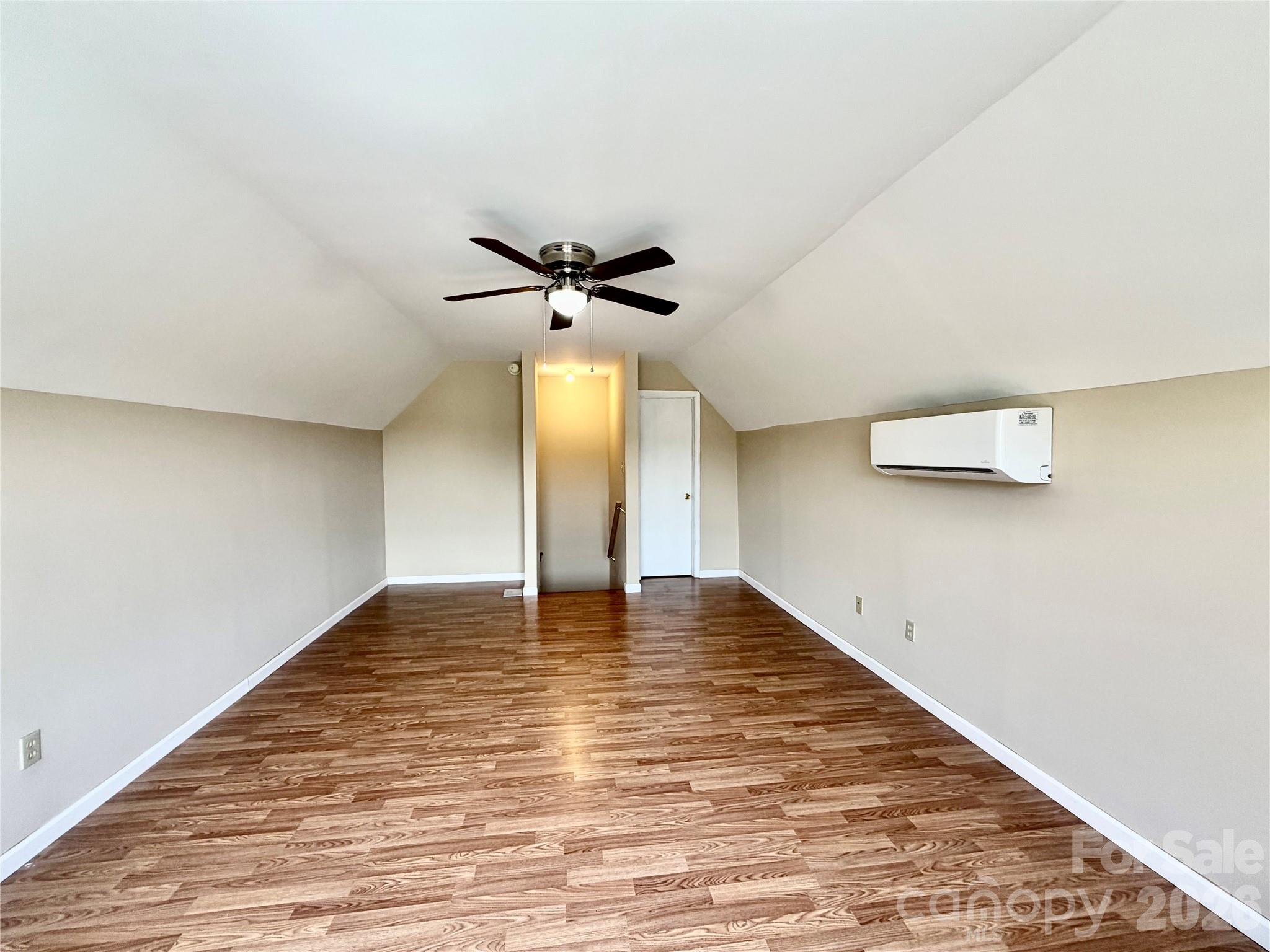 1070 Lucky Lane — Salisbury