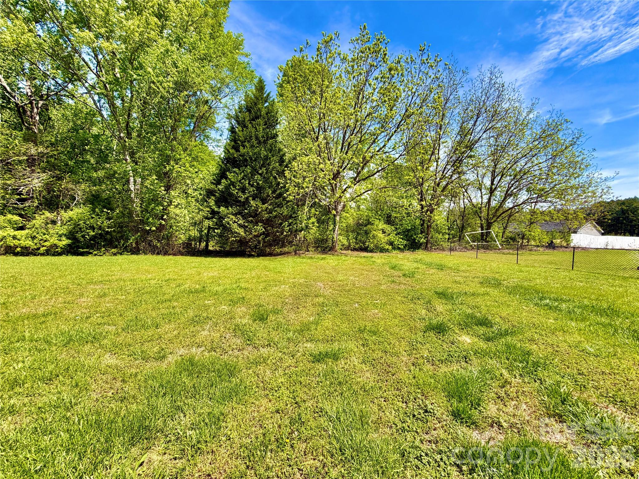 1070 Lucky Lane — Salisbury