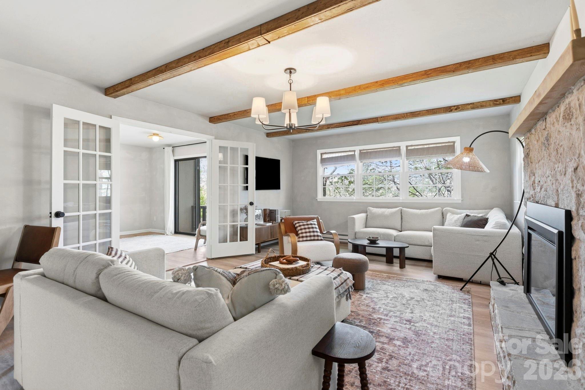821 Summit Drive — Maggie Valley