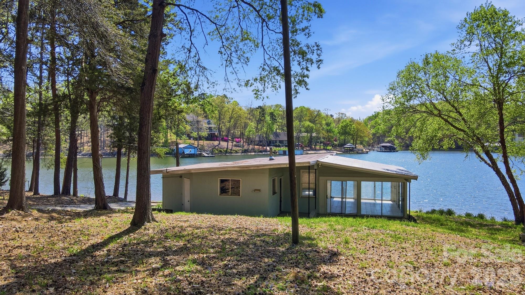 15609 Chatfield Drive — Charlotte