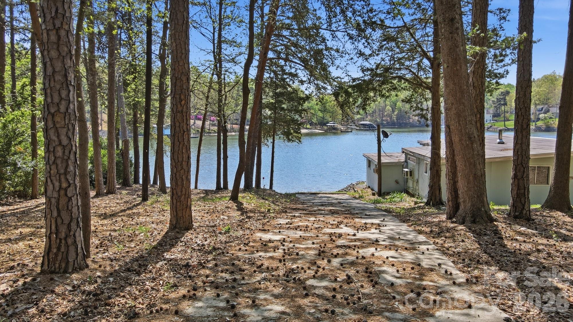 15609 Chatfield Drive — Charlotte