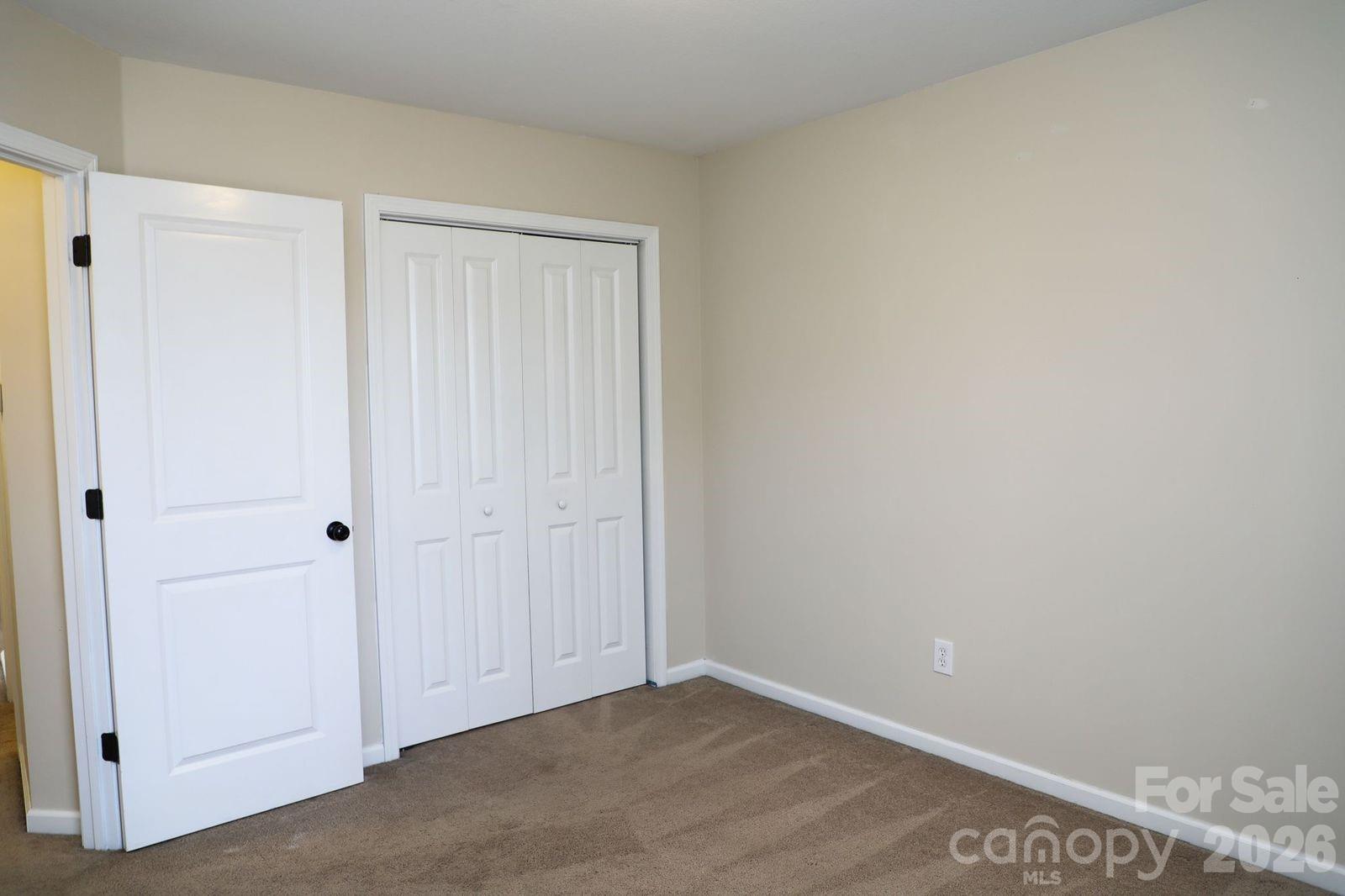 202 Penwood Lane — Lexington