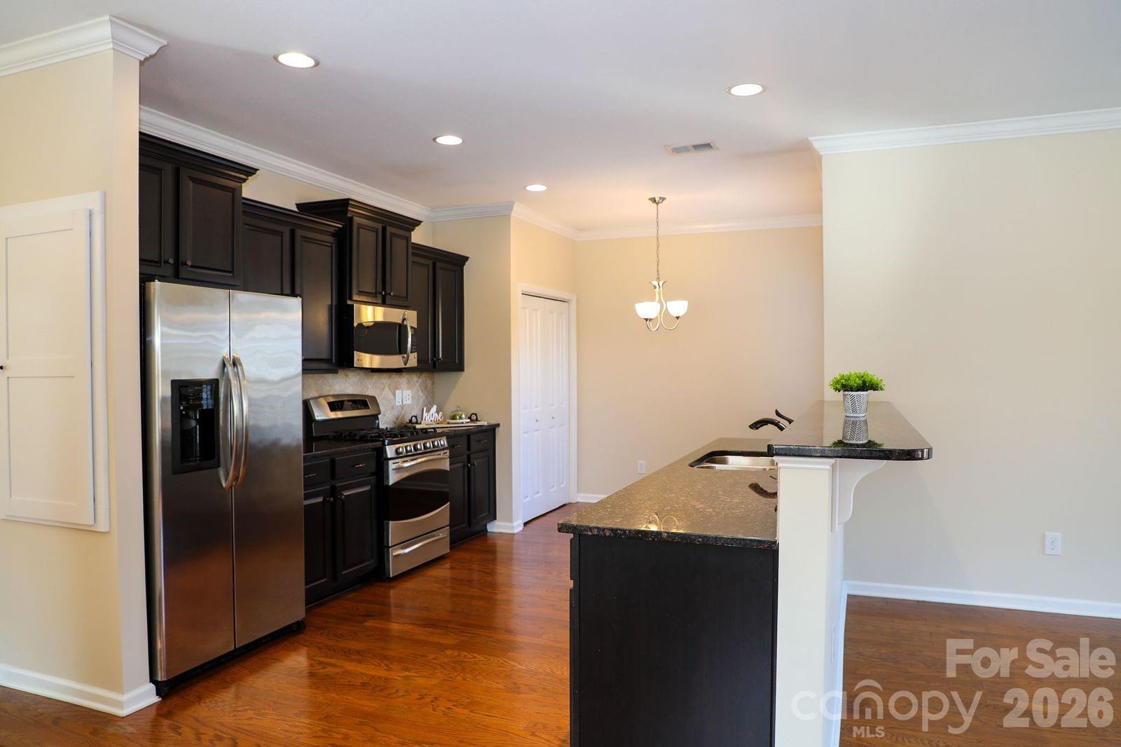 202 Penwood Lane — Lexington