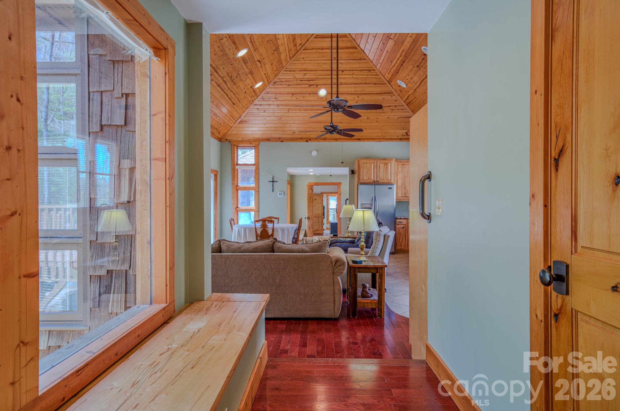 426 Cook Town Road — Bakersville