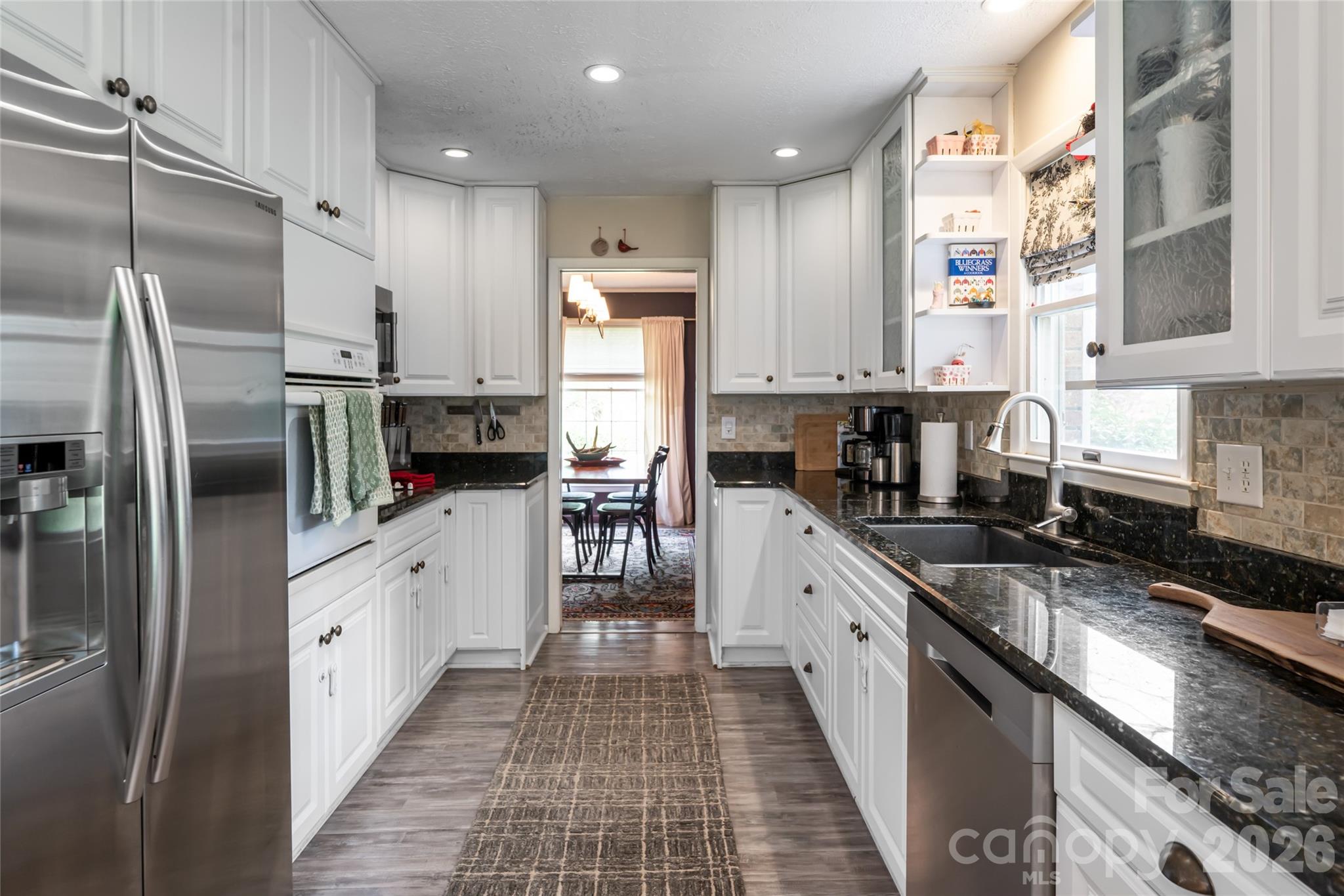117 Brandon Road — Hendersonville