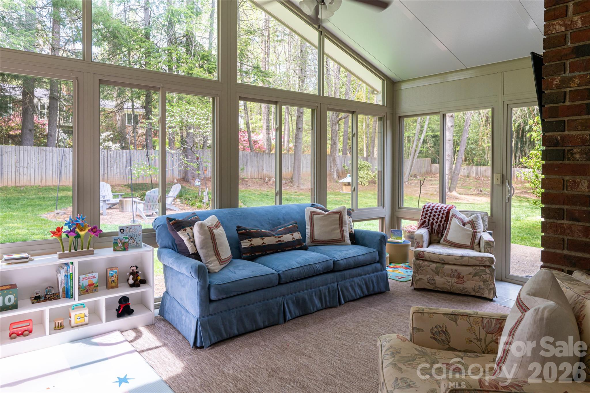 117 Brandon Road — Hendersonville