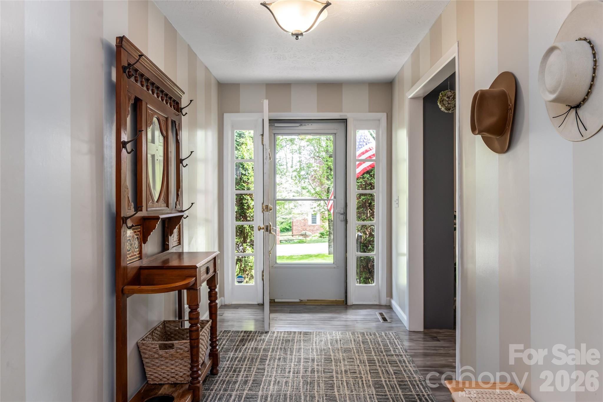 117 Brandon Road — Hendersonville