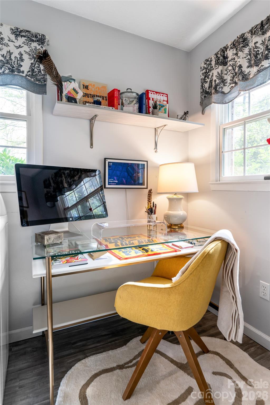 117 Brandon Road — Hendersonville