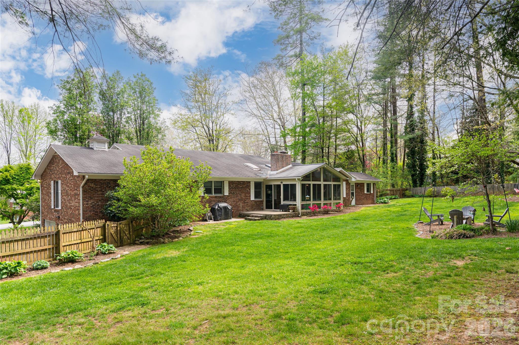117 Brandon Road — Hendersonville