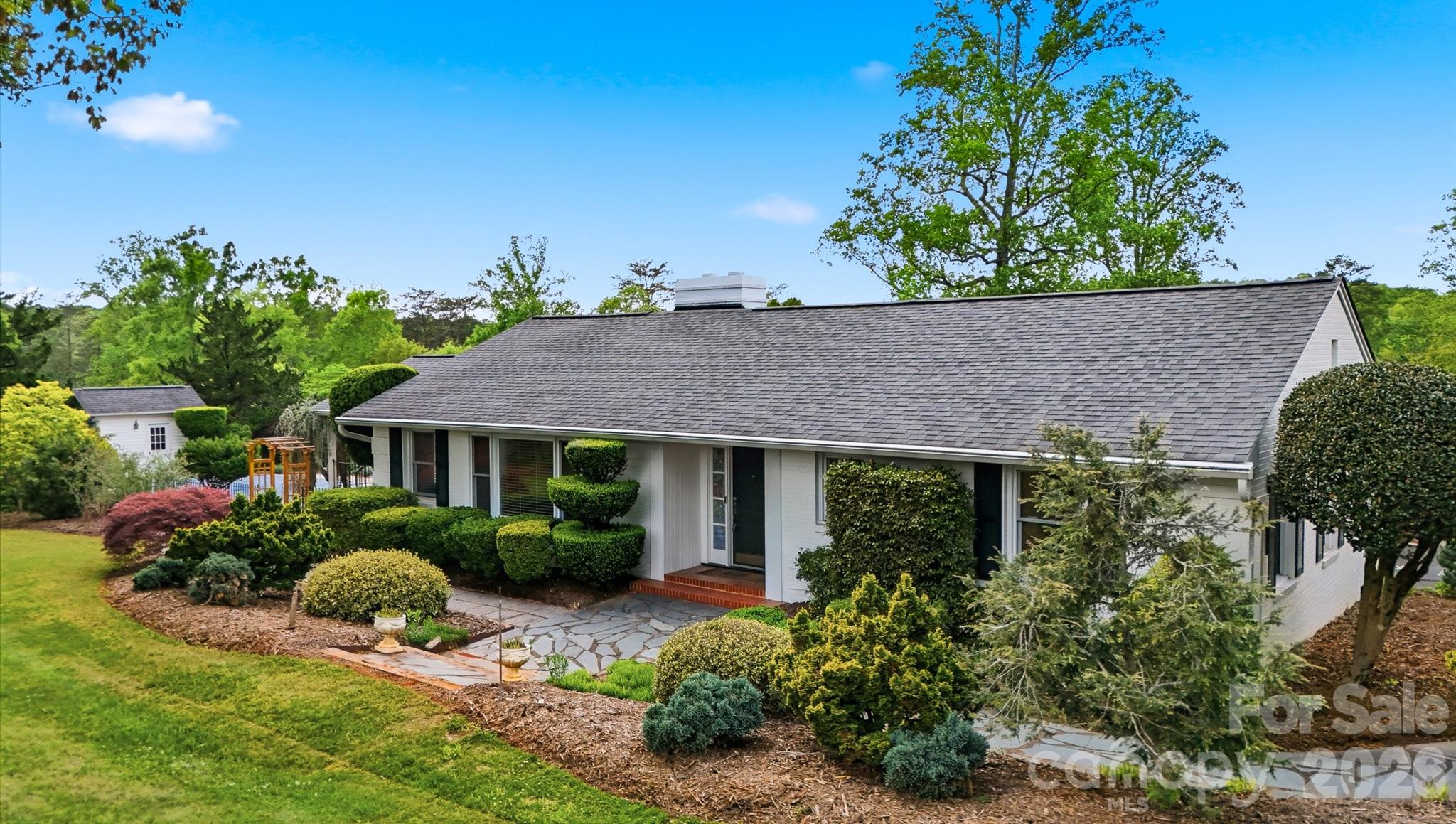 3485 Bridgeford Lane — Newton