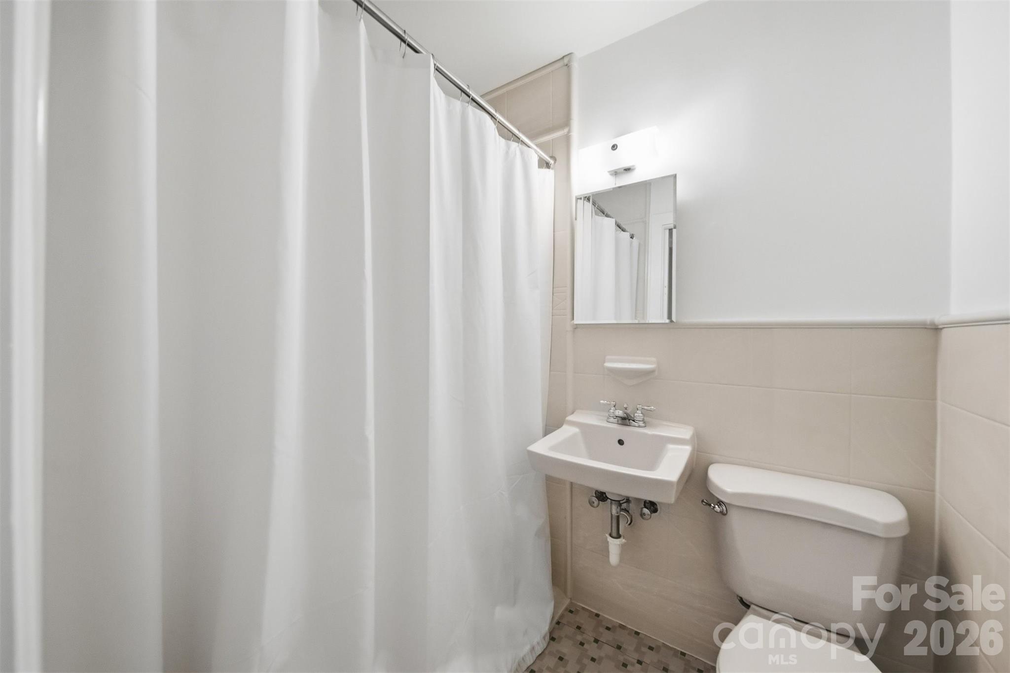 3485 Bridgeford Lane — Newton