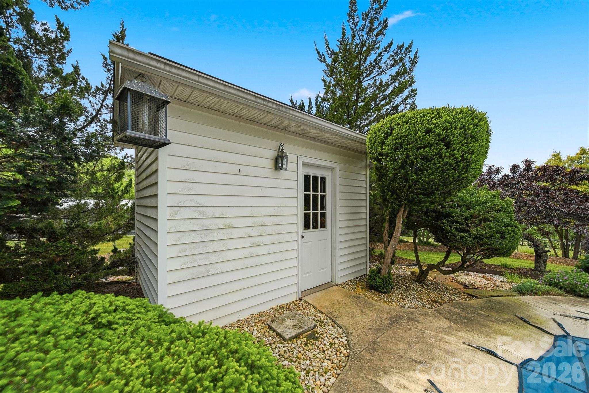 3485 Bridgeford Lane — Newton