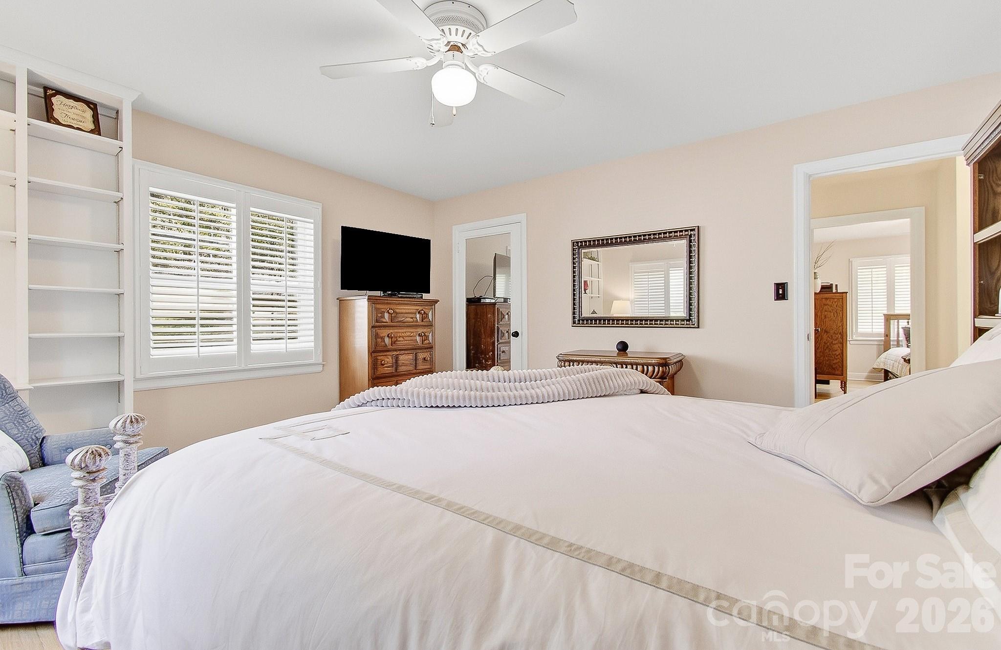 41 Arthur Road — Asheville