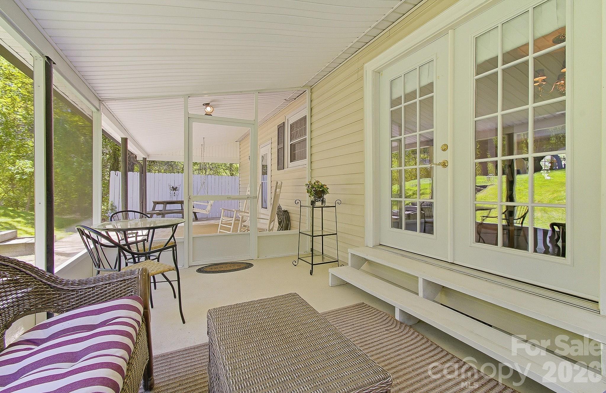 41 Arthur Road — Asheville