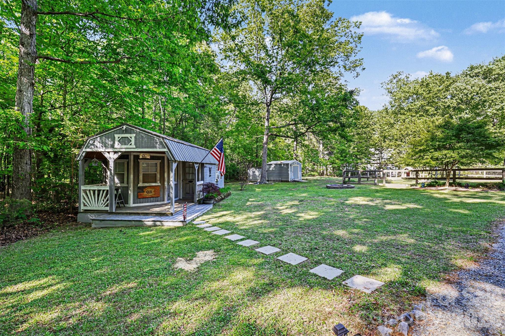 5114 Crow Road — Monroe