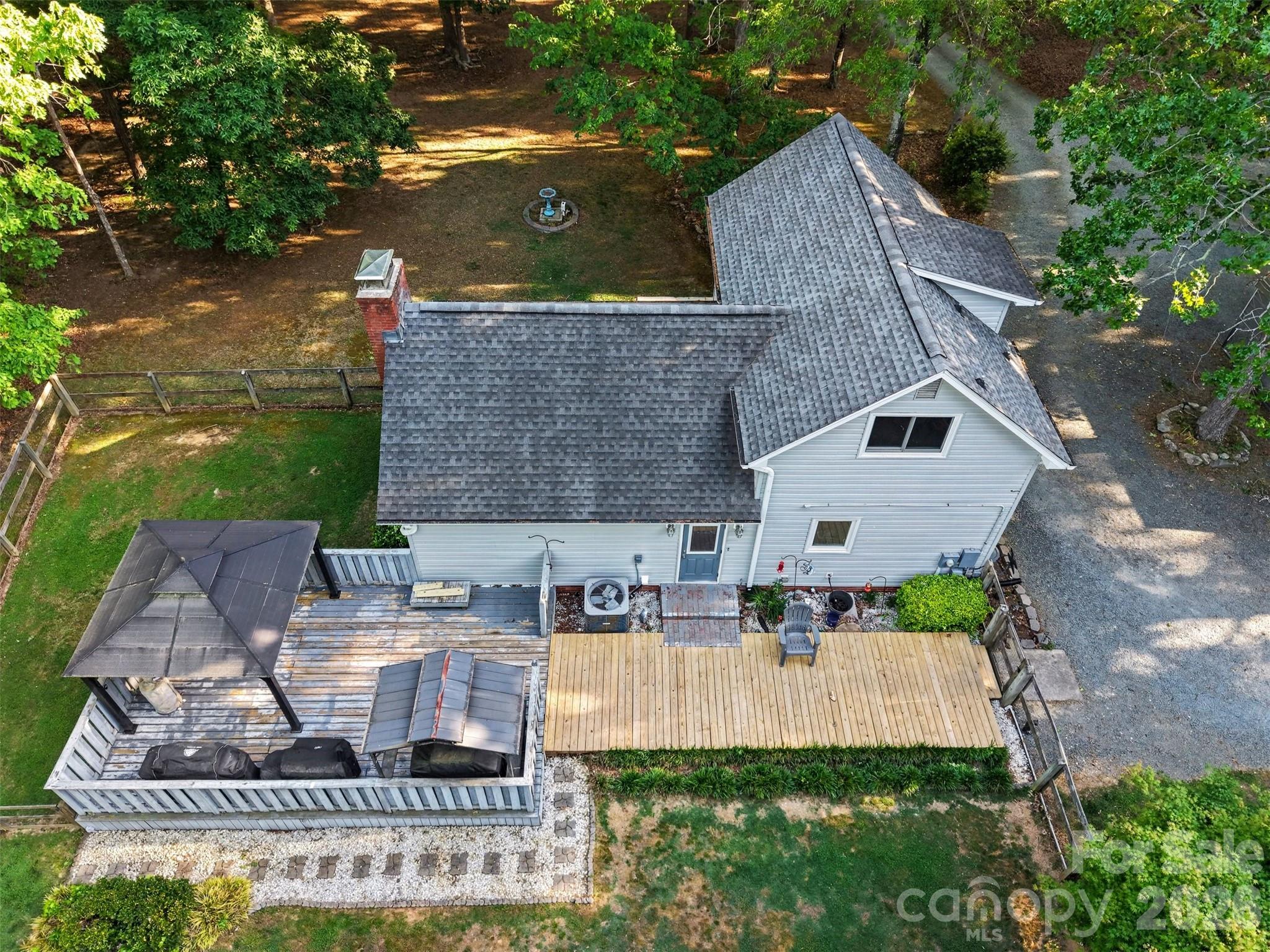 5114 Crow Road — Monroe