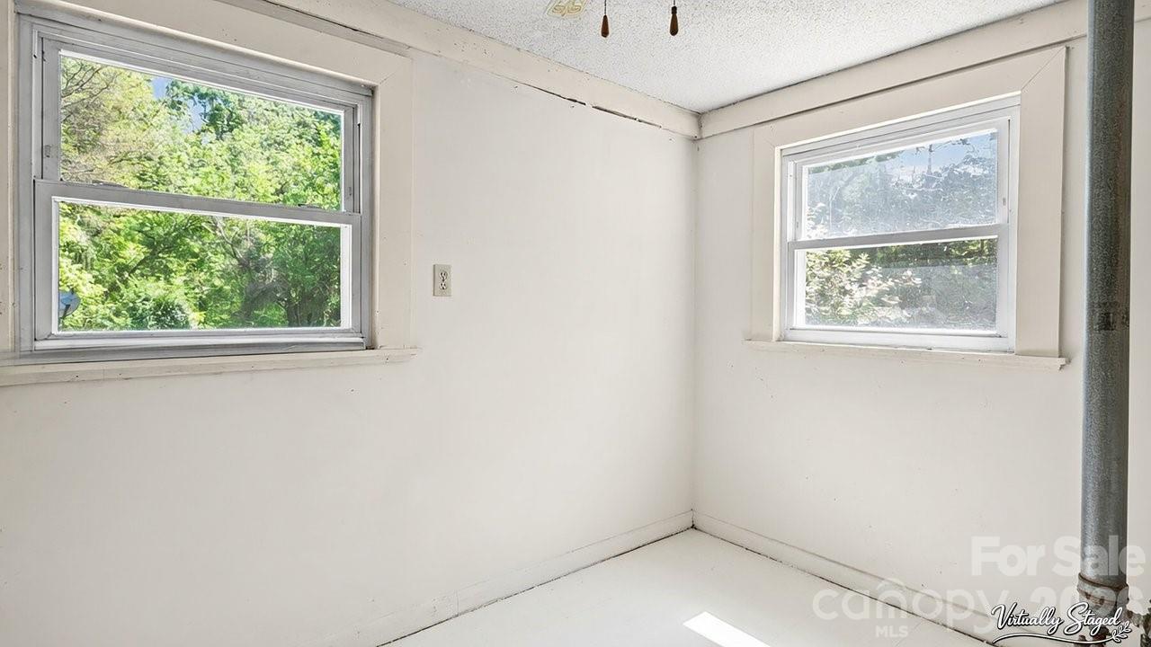 515 E Torbush Drive — Salisbury