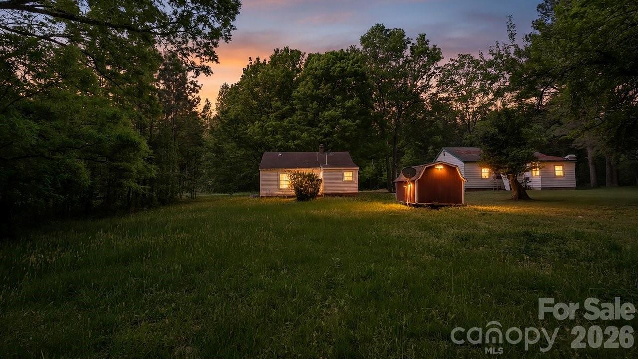 515 E Torbush Drive — Salisbury