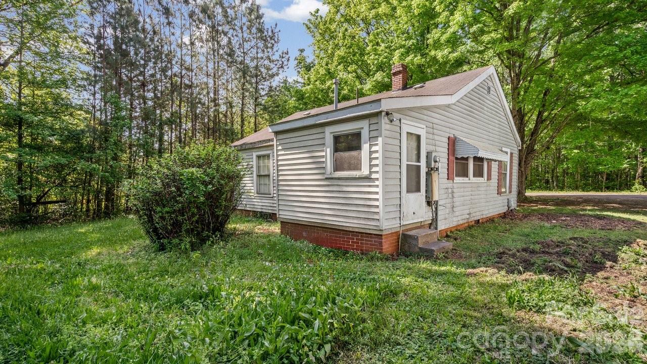 515 E Torbush Drive — Salisbury