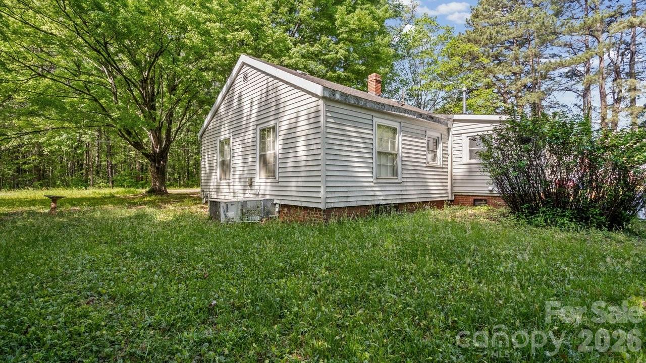 515 E Torbush Drive — Salisbury