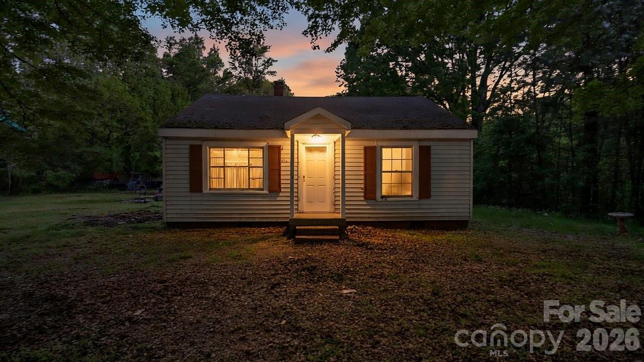 515 E Torbush Drive — Salisbury
