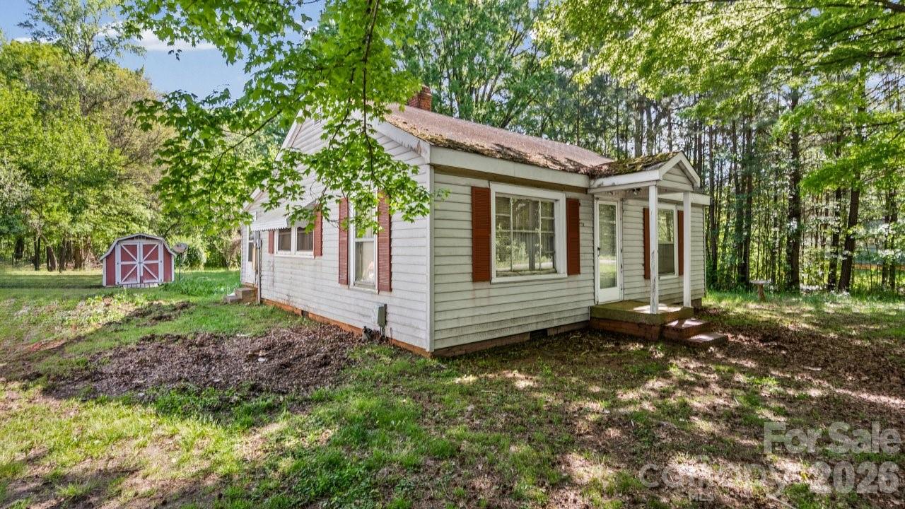 515 E Torbush Drive — Salisbury