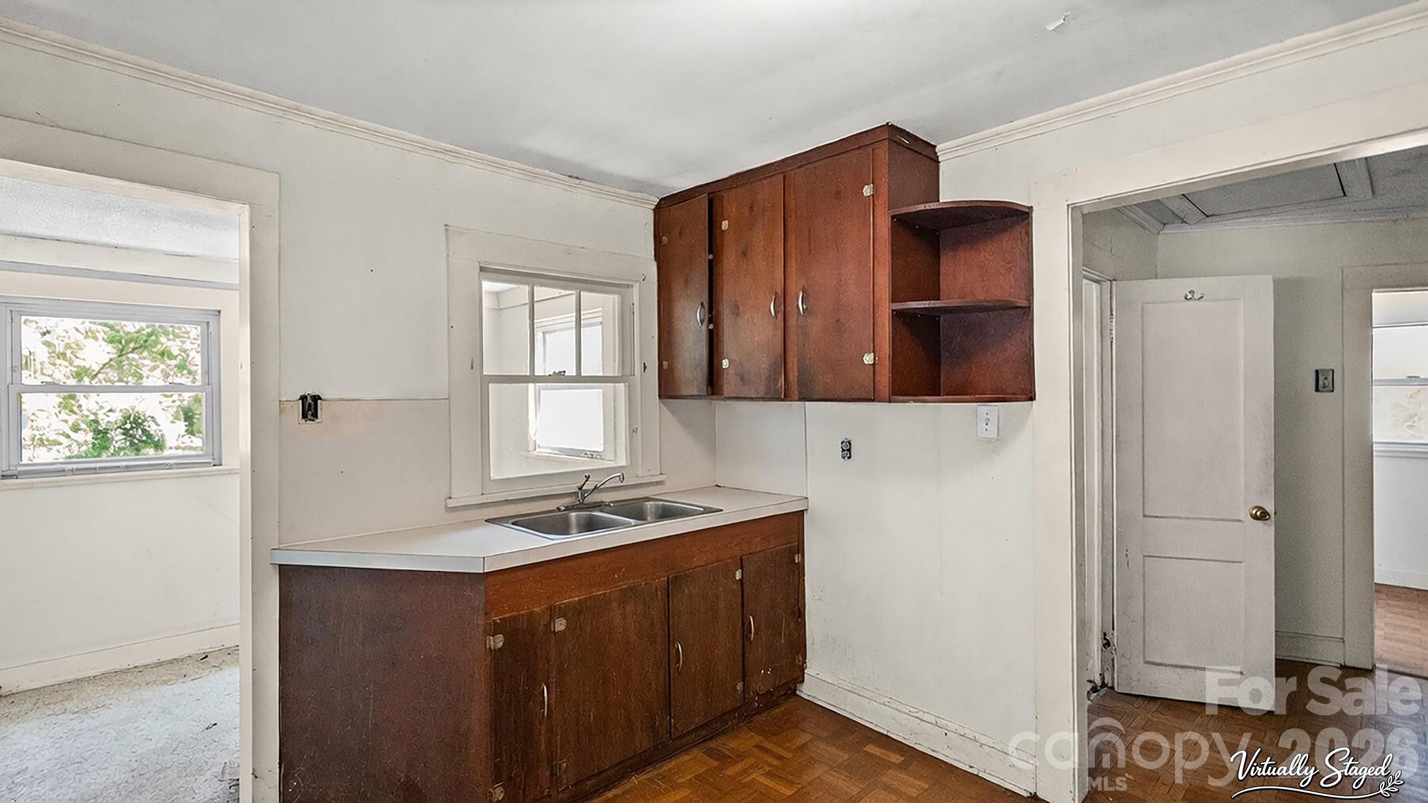 515 E Torbush Drive — Salisbury