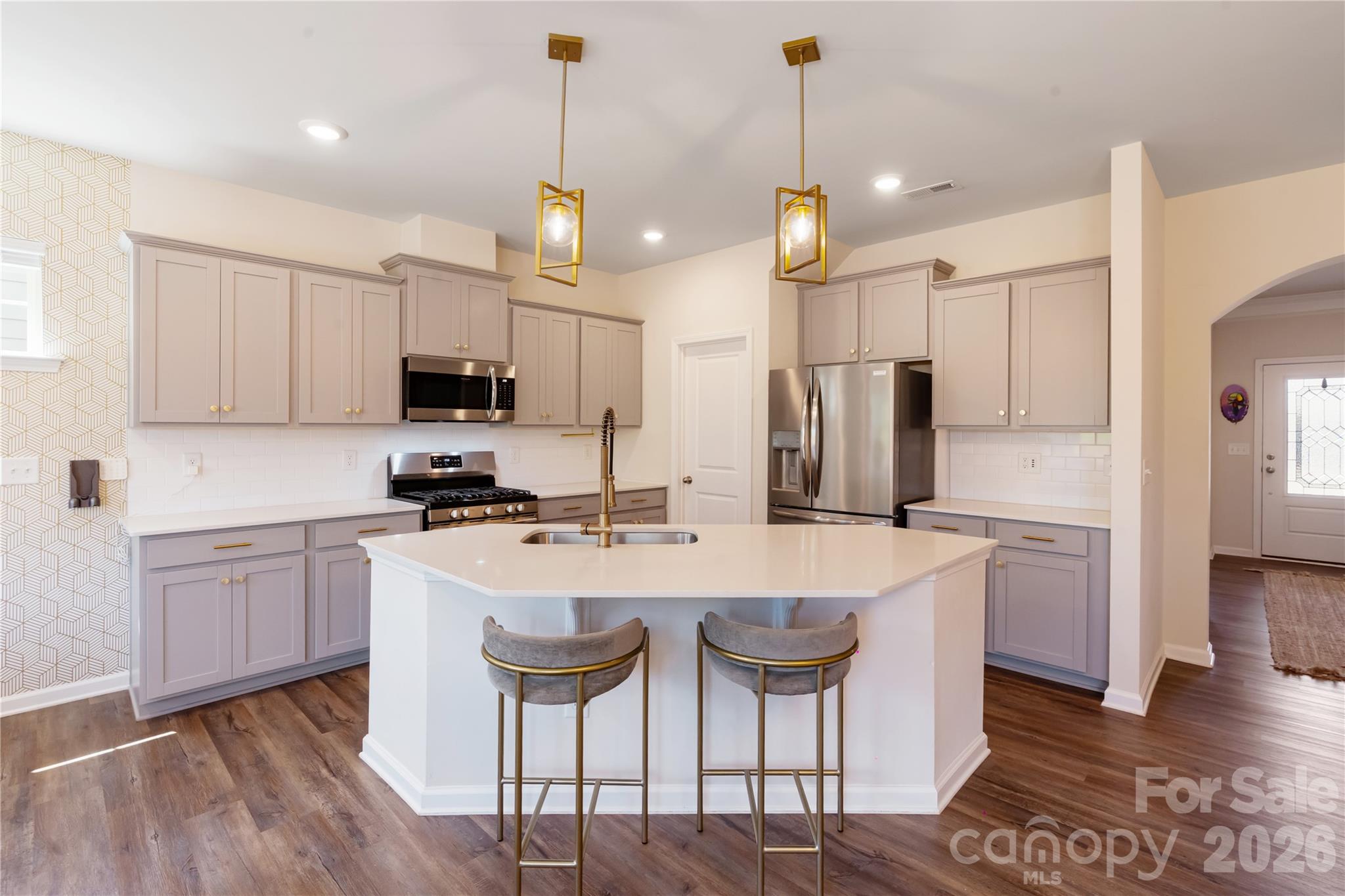 1001 Linn Cove Cove — Waxhaw