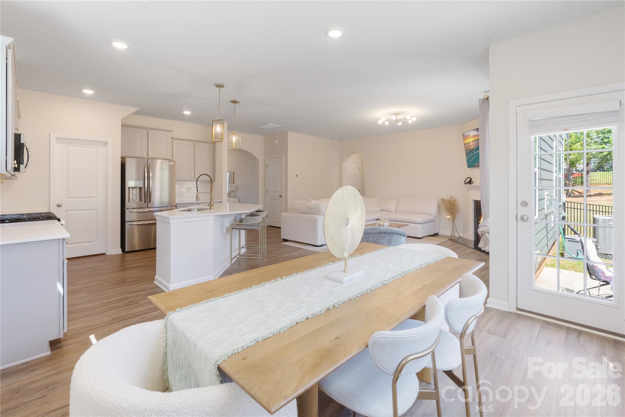 1001 Linn Cove Cove — Waxhaw