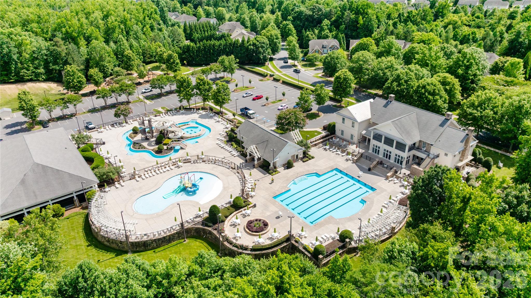 1001 Linn Cove Cove — Waxhaw