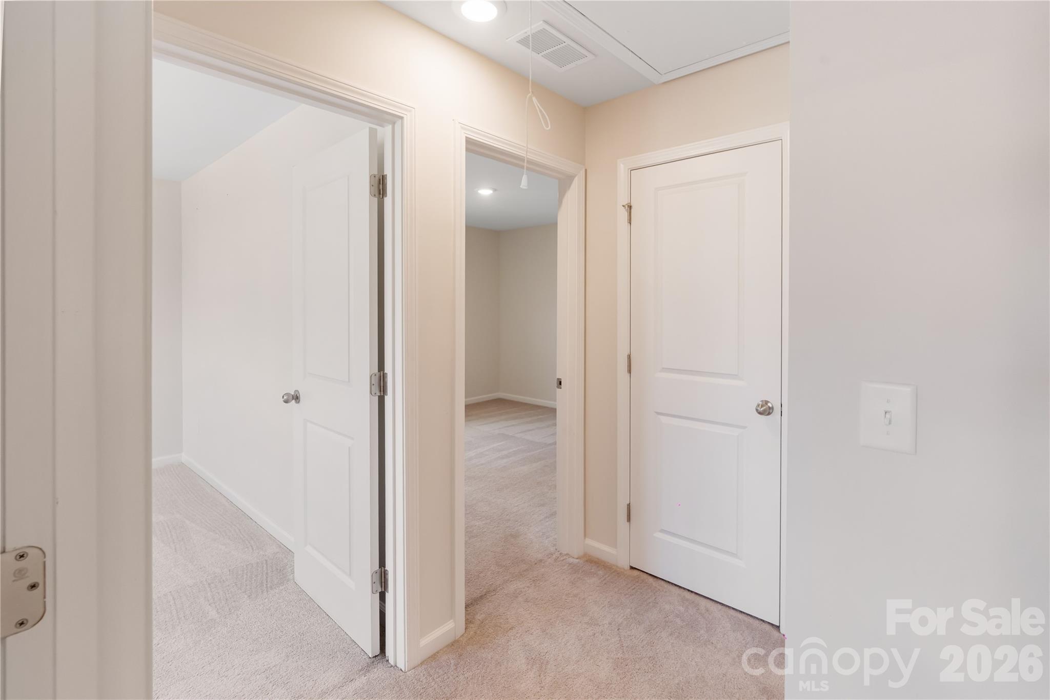 1001 Linn Cove Cove — Waxhaw