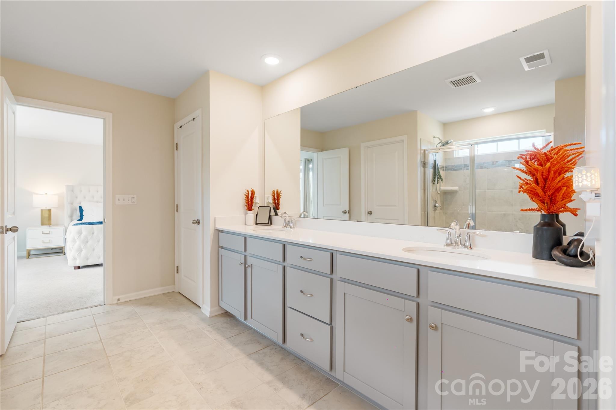 1001 Linn Cove Cove — Waxhaw