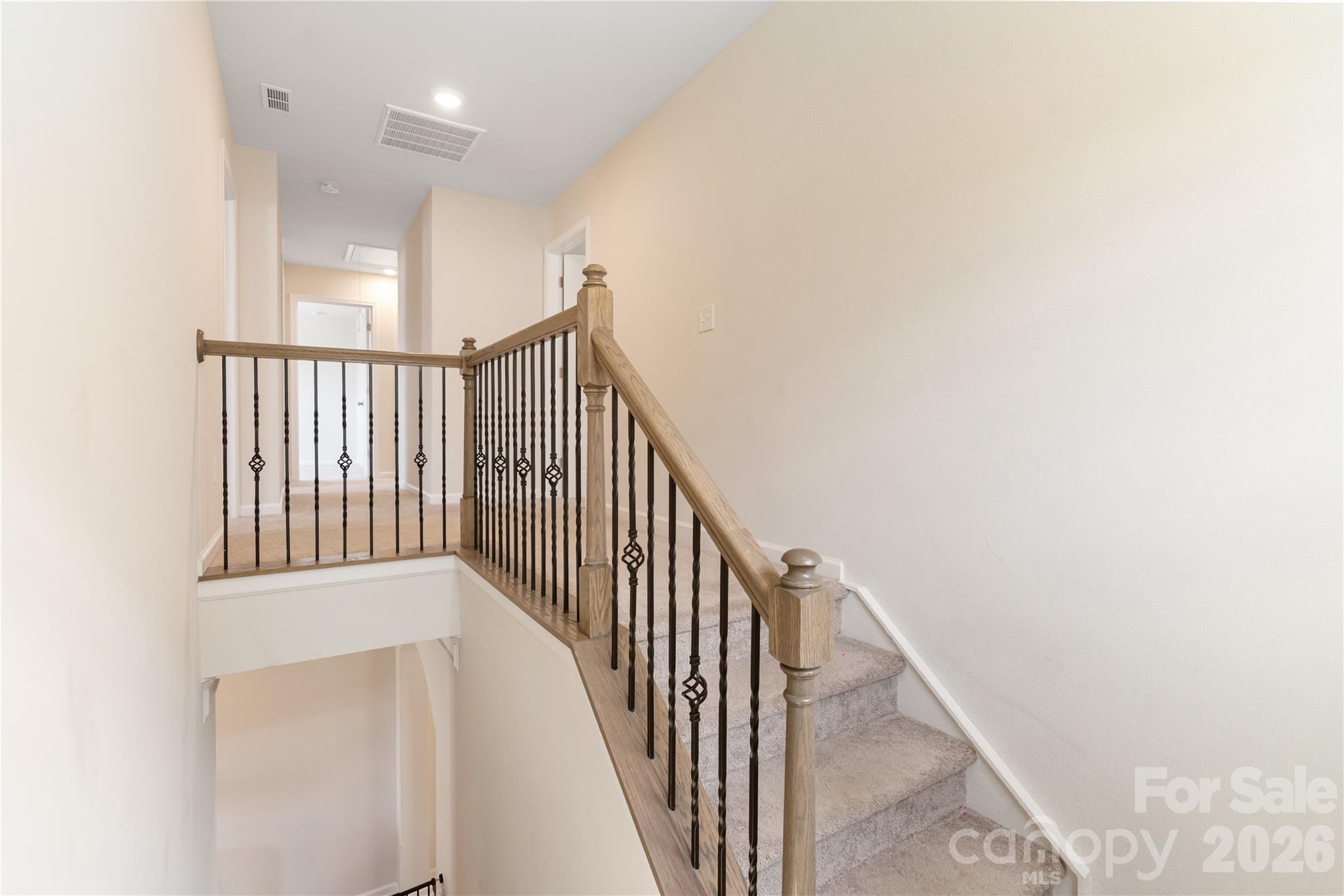 1001 Linn Cove Cove — Waxhaw