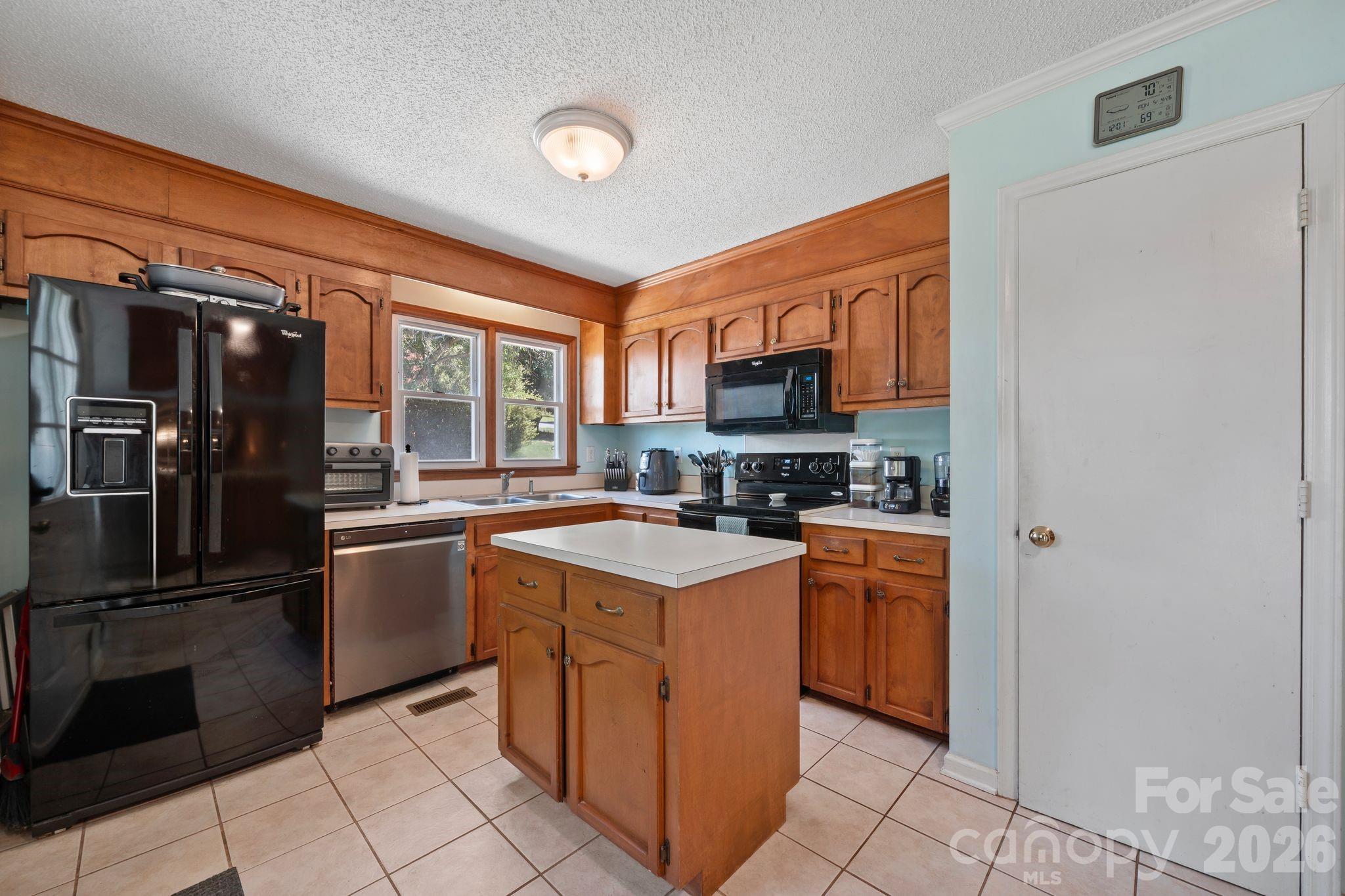 3306 Tamworth Lane — Gastonia
