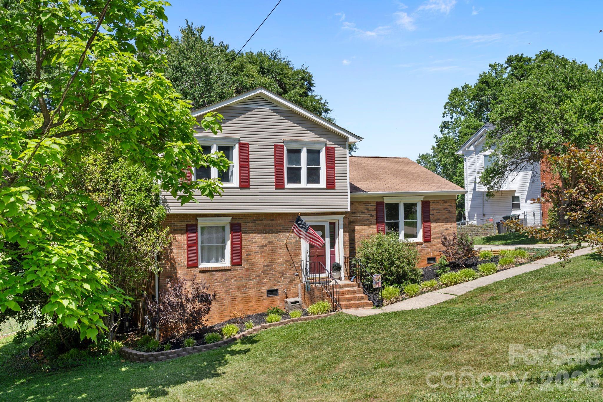 3306 Tamworth Lane — Gastonia