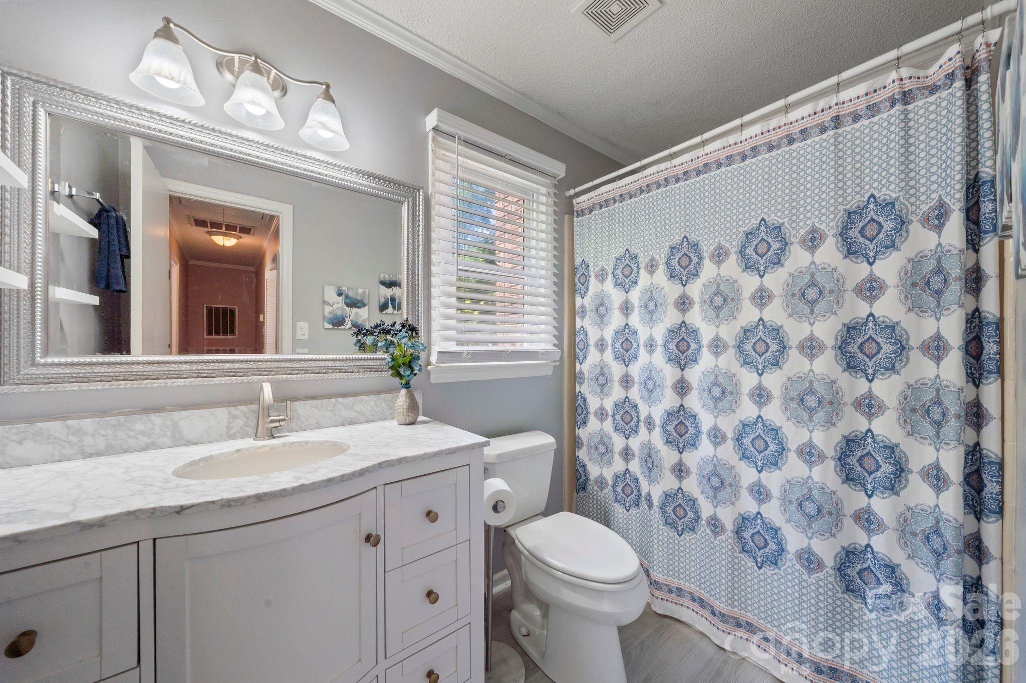 3306 Tamworth Lane — Gastonia