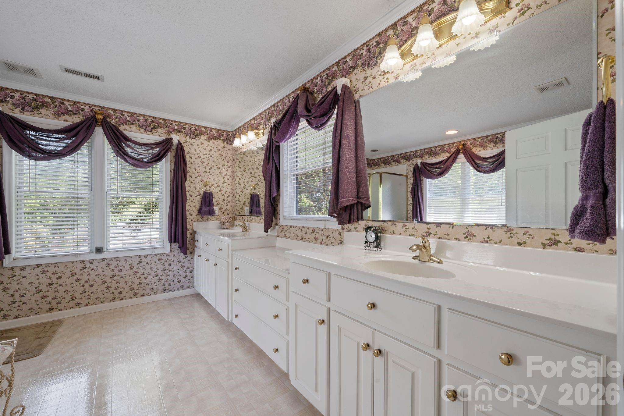 3306 Tamworth Lane — Gastonia