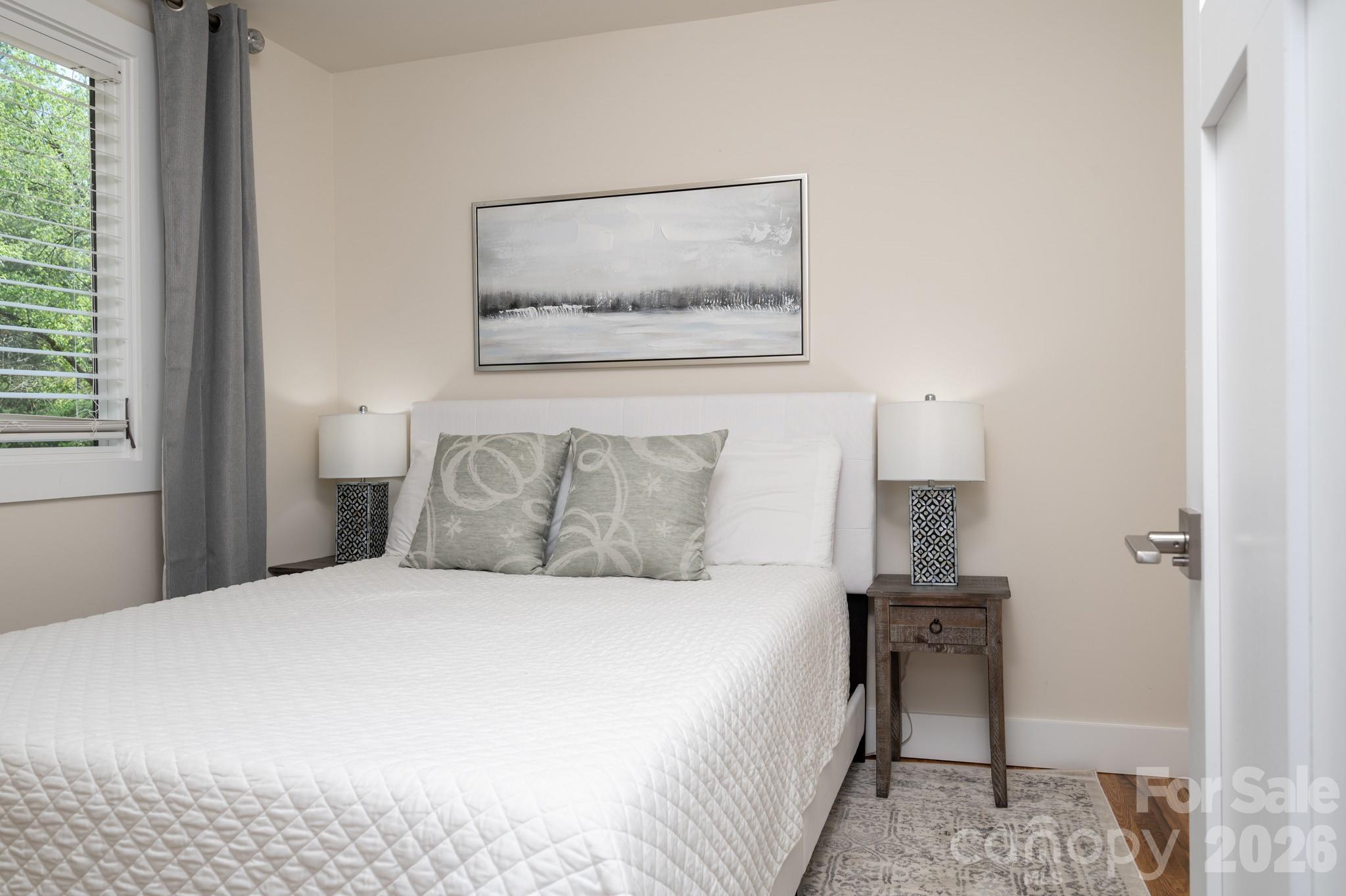 1048 Jenkins Valley Road — Alexander
