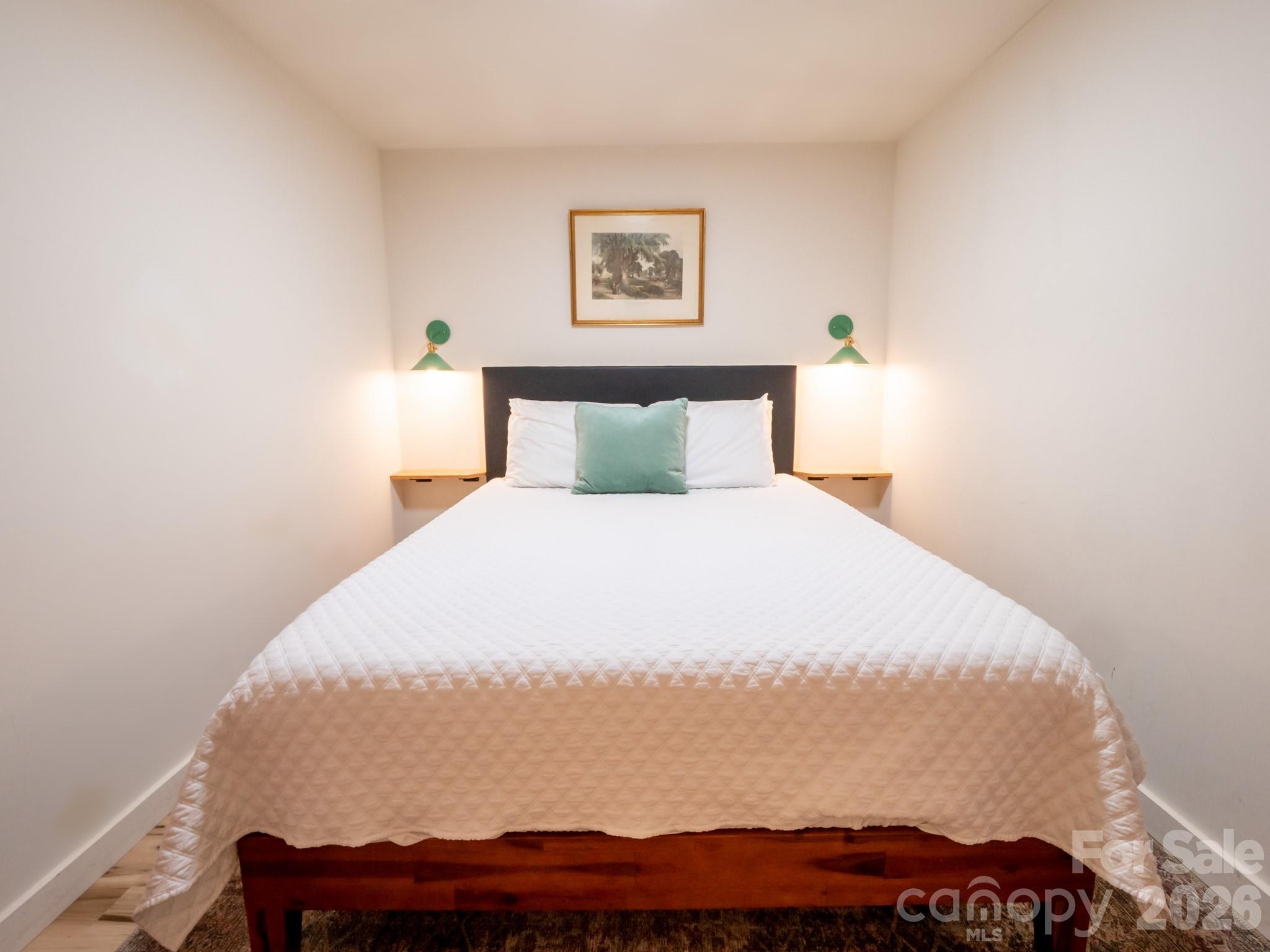 1048 Jenkins Valley Road — Alexander