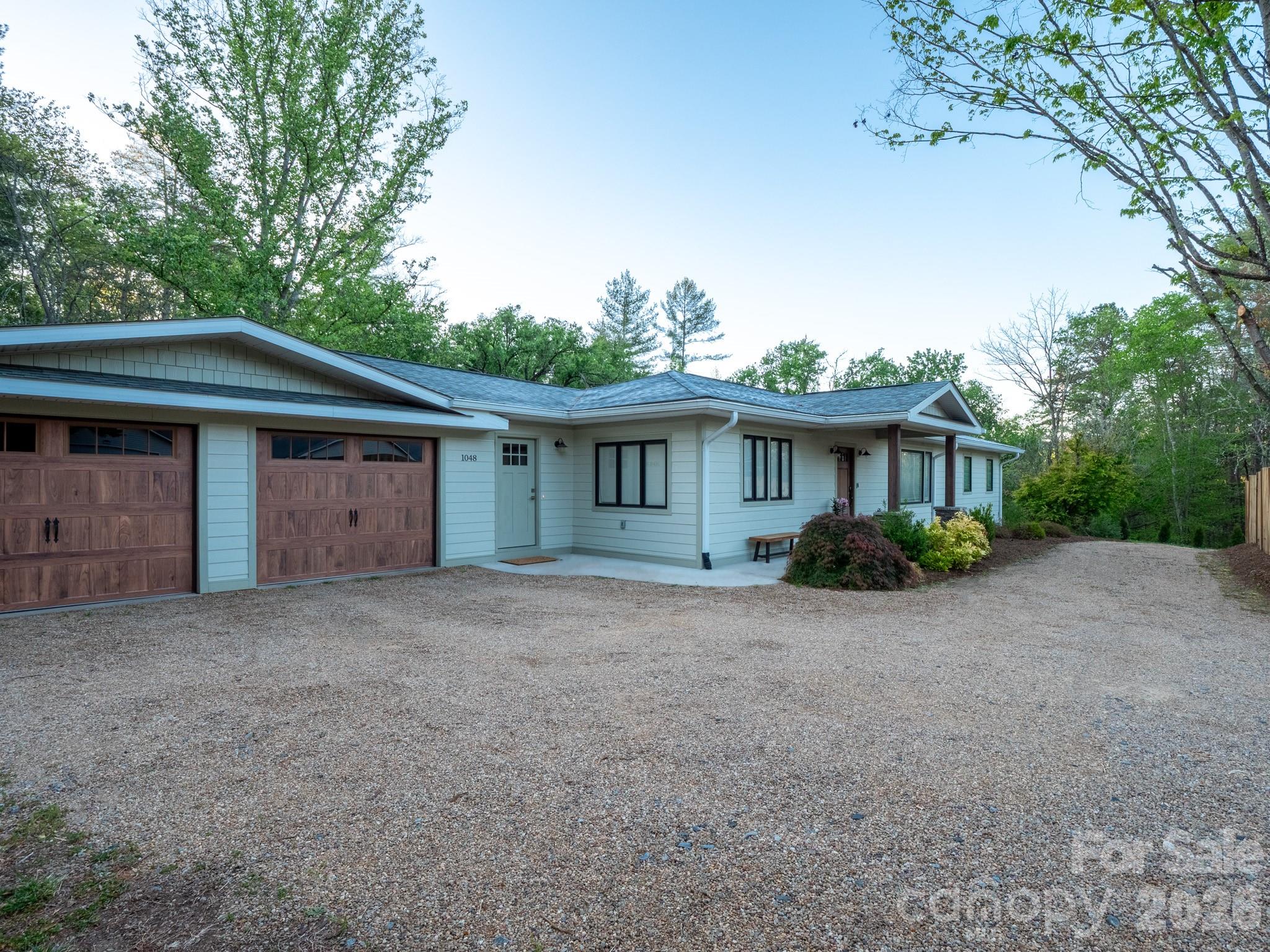 1048 Jenkins Valley Road — Alexander