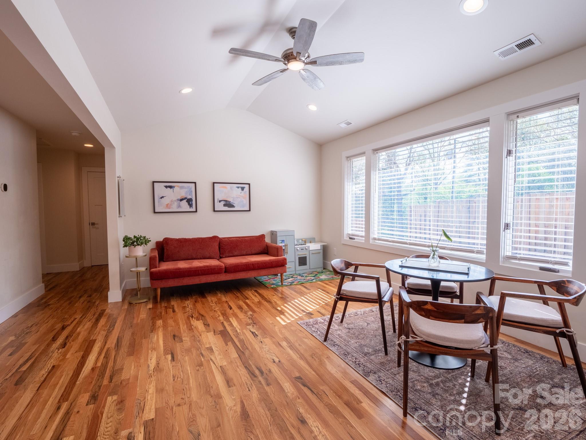 1048 Jenkins Valley Road — Alexander