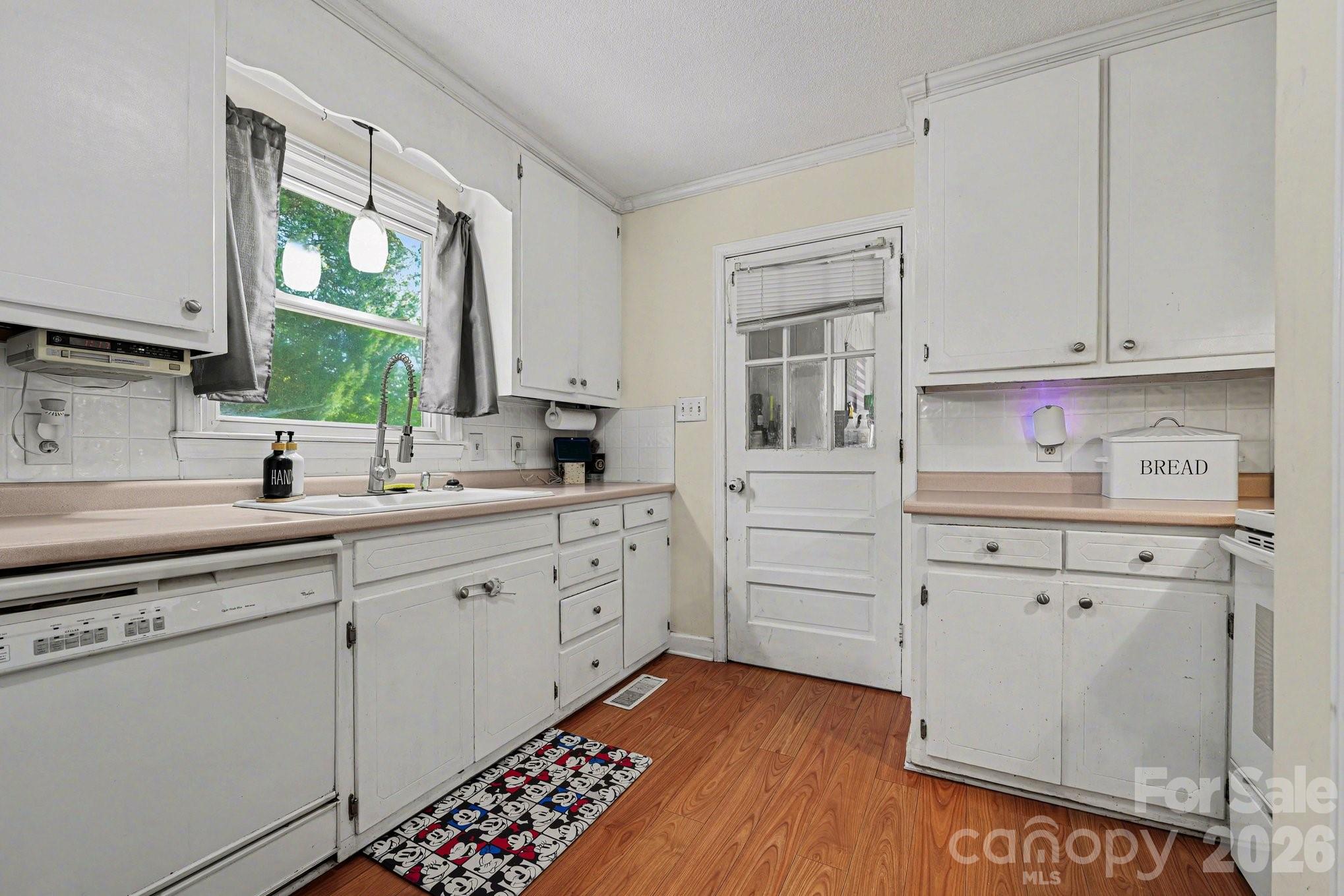 105 Stoneybrook Road — Salisbury