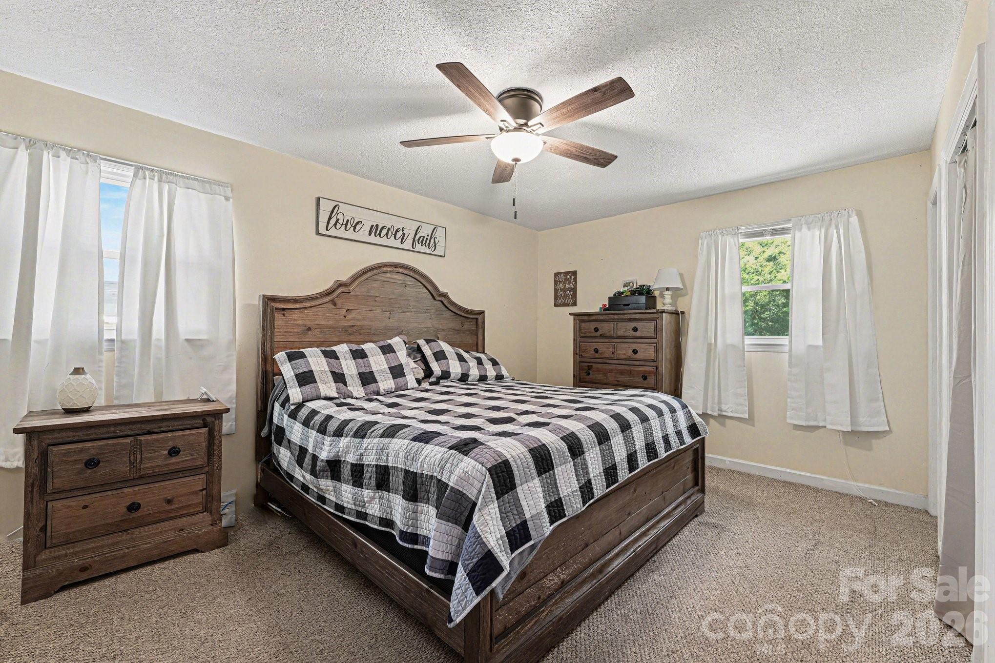 105 Stoneybrook Road — Salisbury