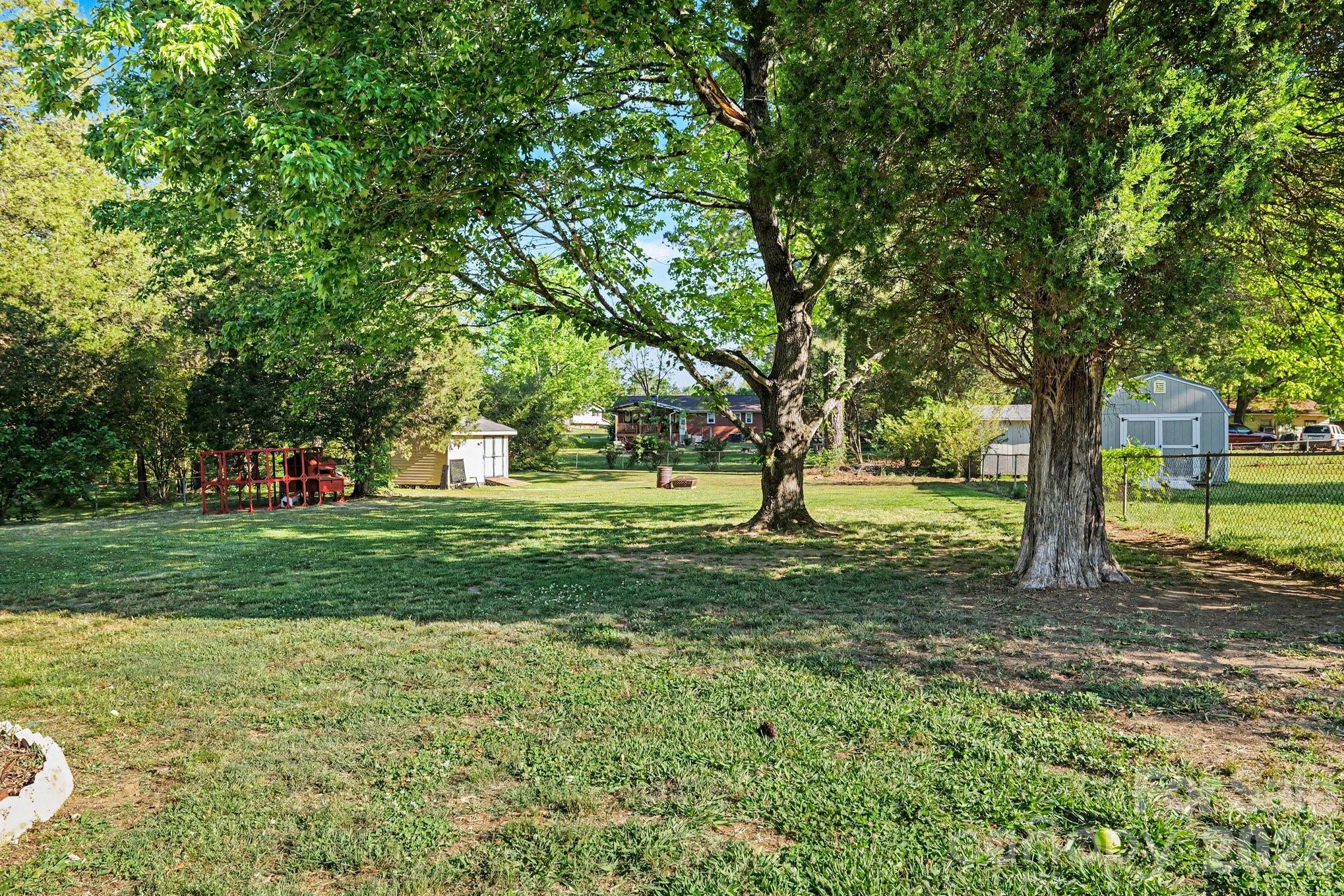 105 Stoneybrook Road — Salisbury