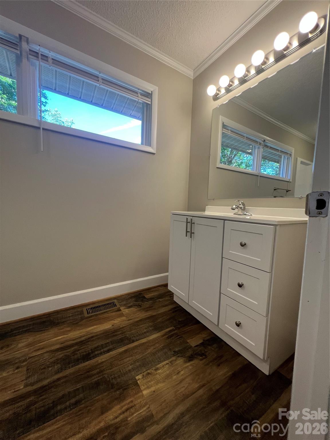 280 Raintree Road — Great Falls