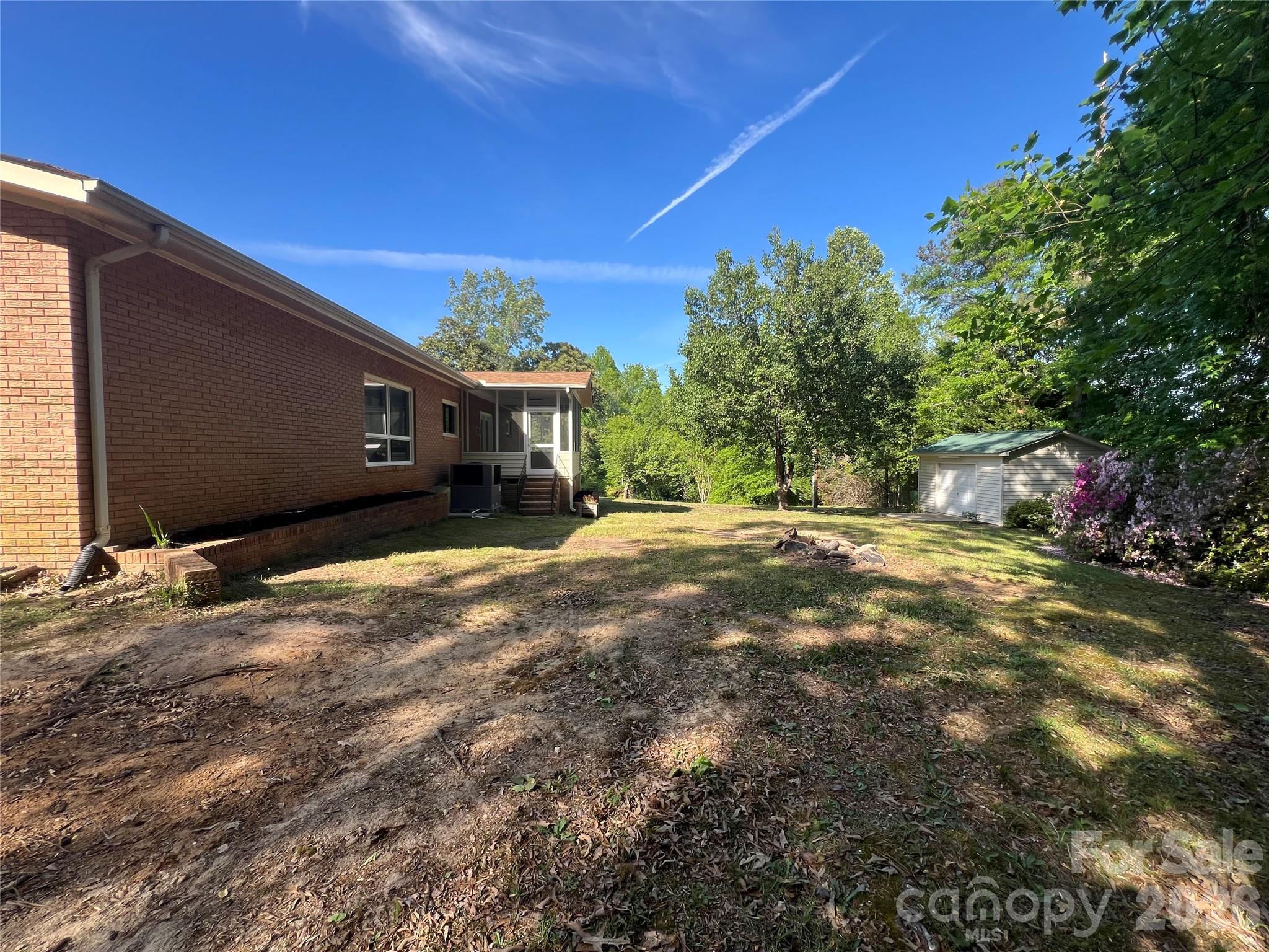 280 Raintree Road — Great Falls