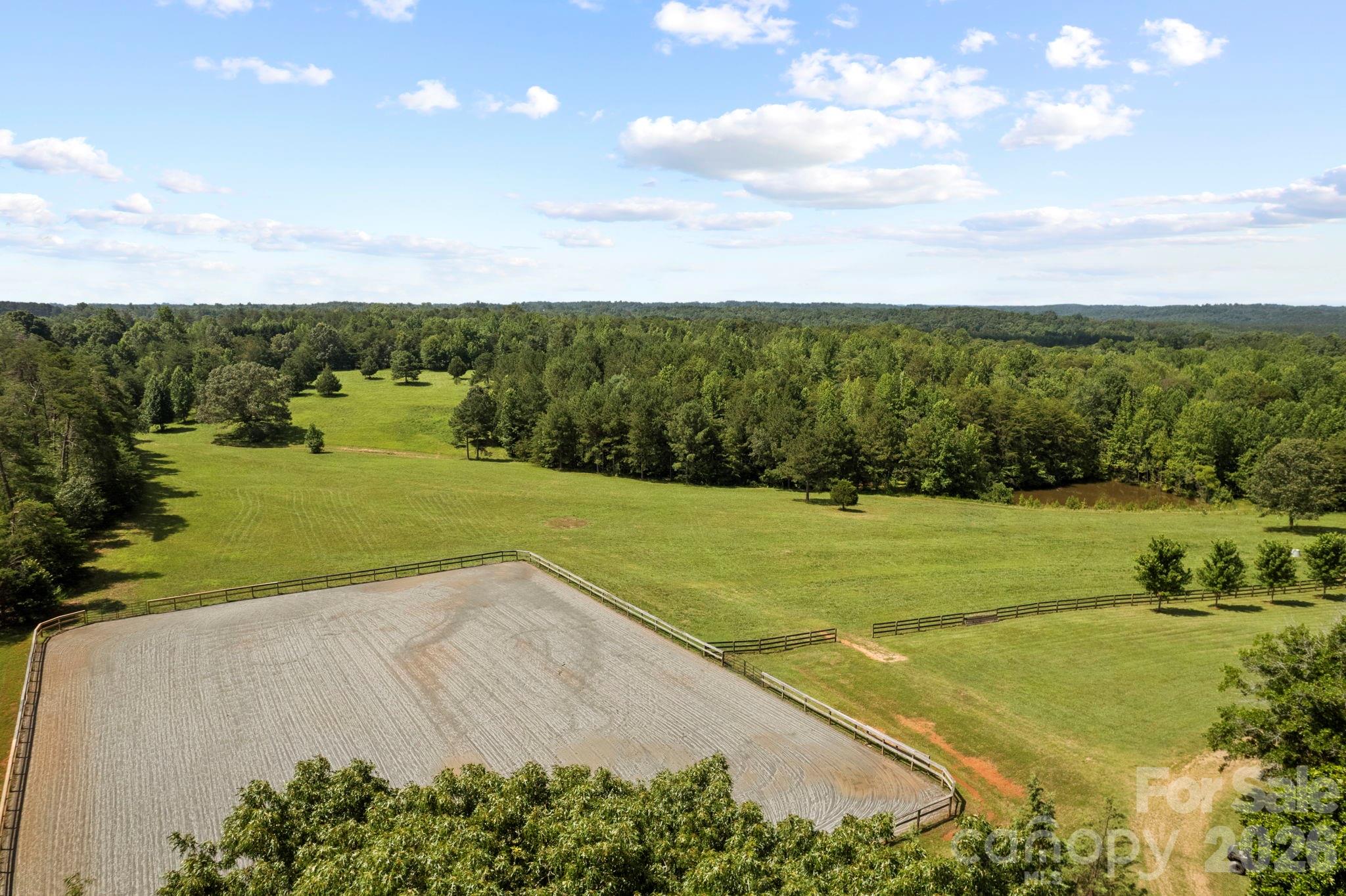 1896 E Green Creek Drive — Tryon