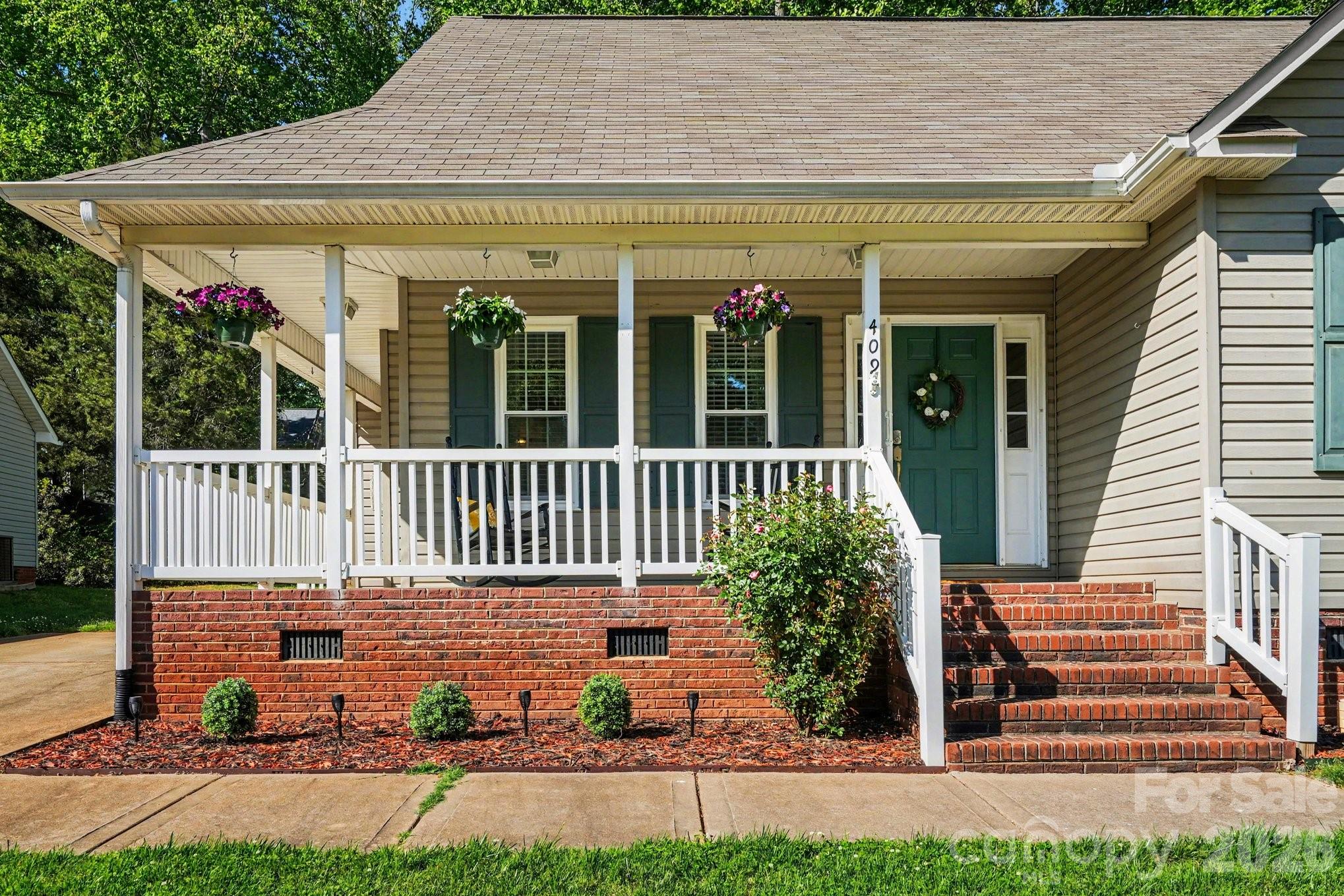 409 Chinaberry Drive — China Grove