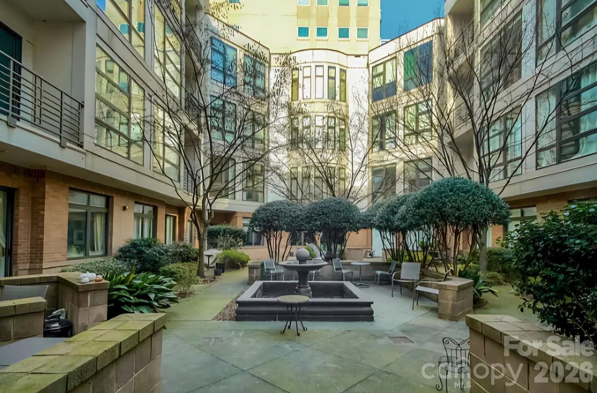 525 E 6th Street #222 — Charlotte